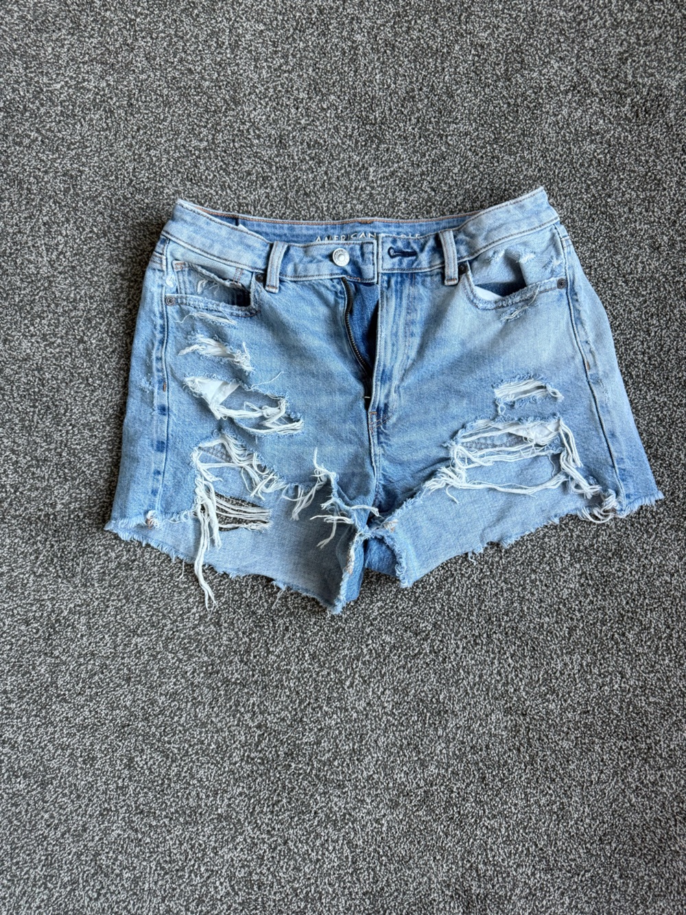 American Eagle Distressed Women’s Denim Shorts